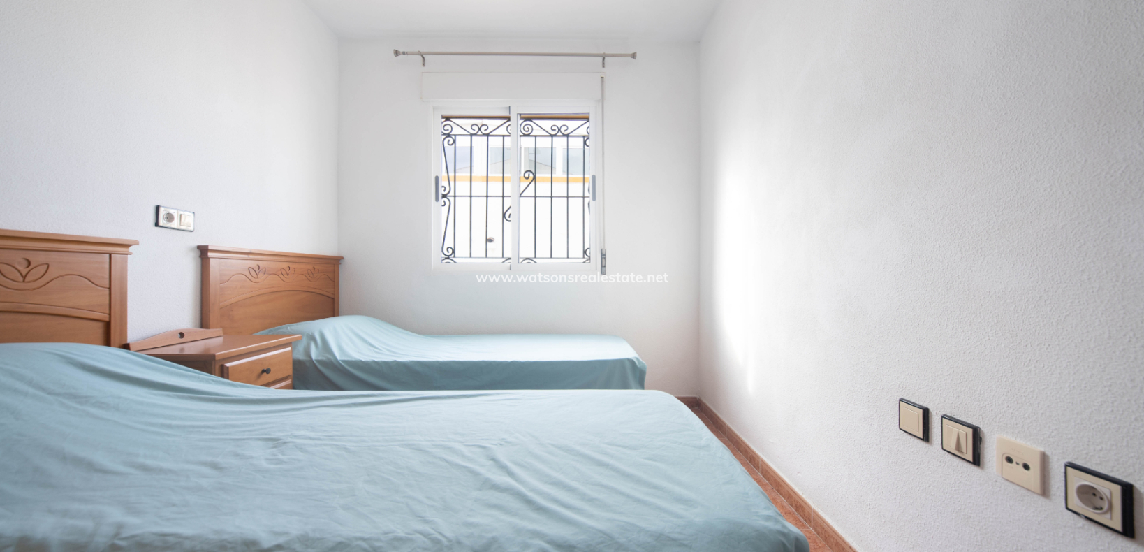 Resale - Quad - Urb. La Marina