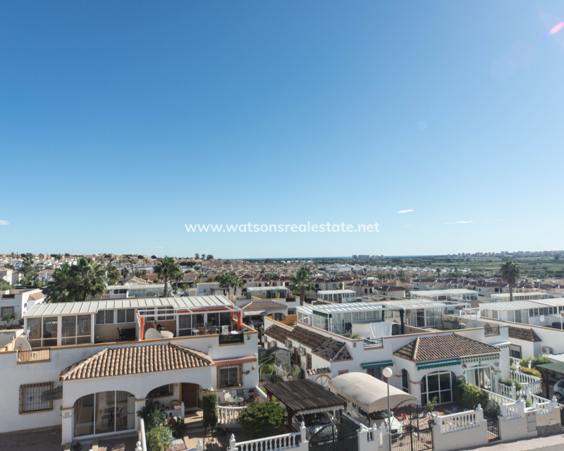 Resale - Quad - Urb. La Marina