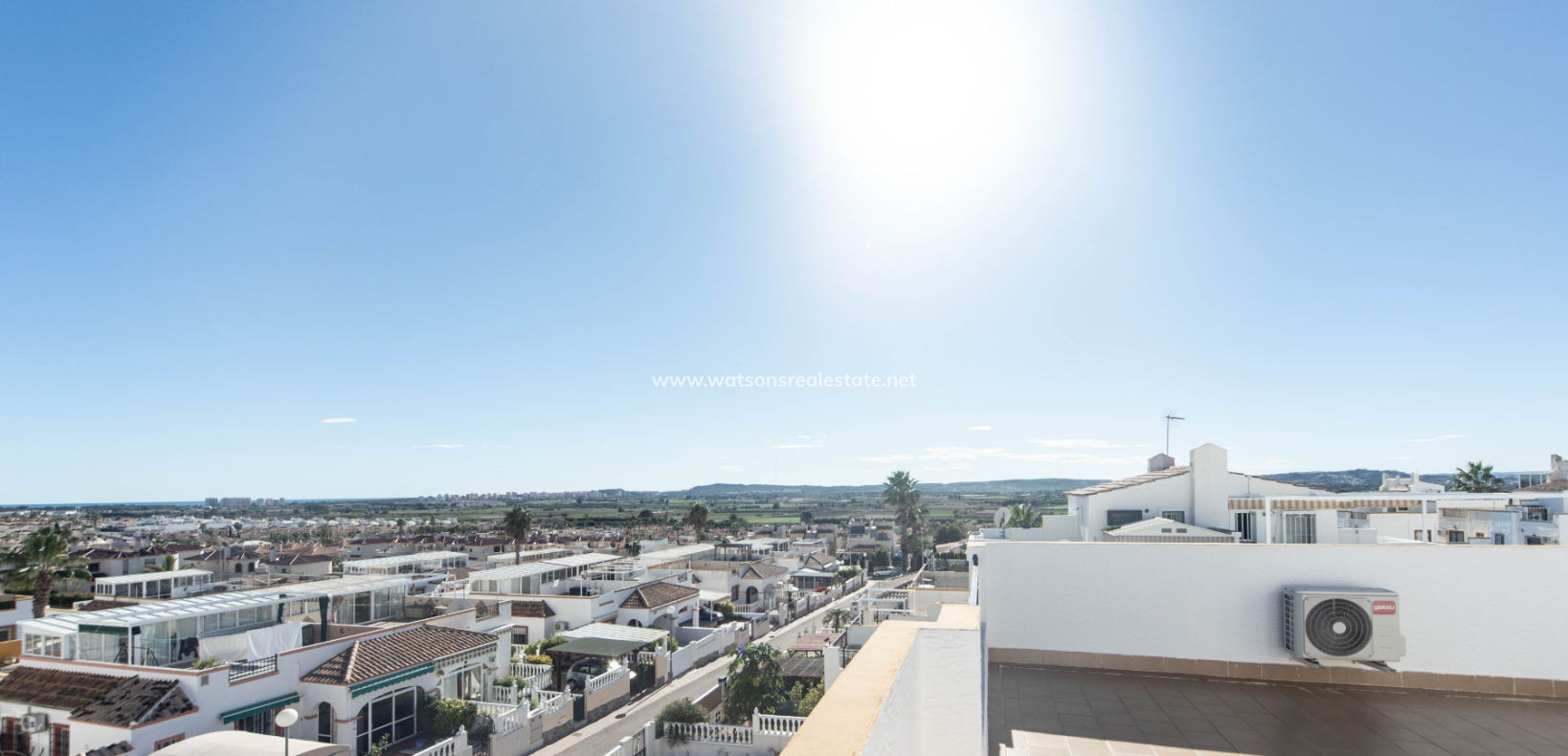 Resale - Quad - Urb. La Marina