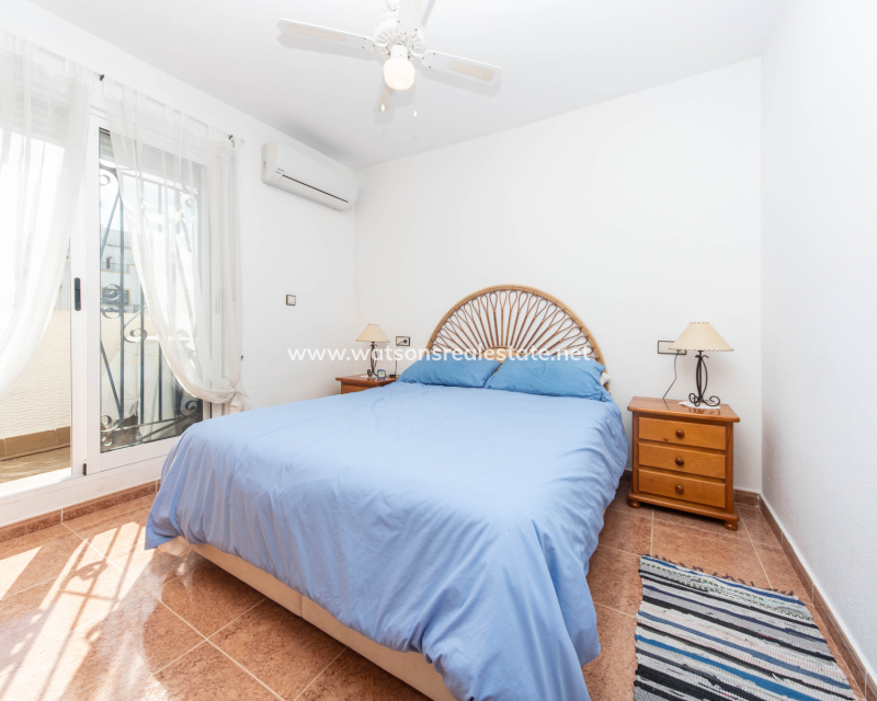 Resale - Quad - Urb. La Marina