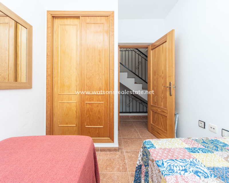 Resale - Quad - Urb. La Marina