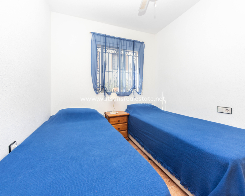 Resale - Quad - Urb. La Marina