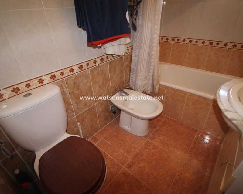 Resale - Quad - Urb. La Marina