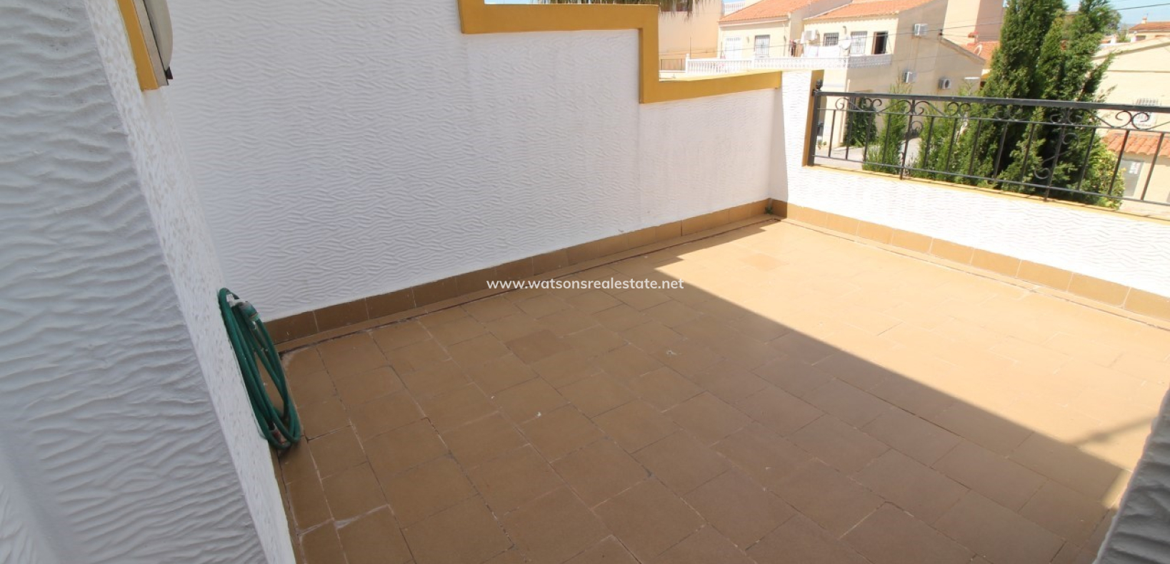 Resale - Quad - Urb. La Marina