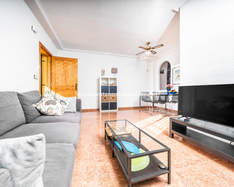 Resale - Quad - Urb. La Marina