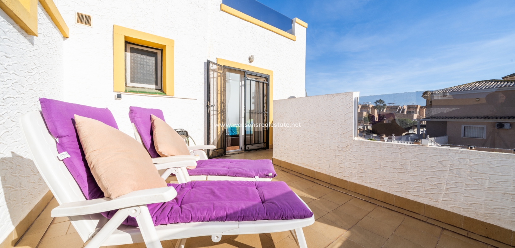 Resale - Quad - Urb. La Marina