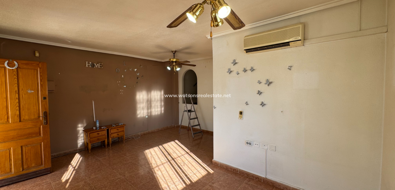 Resale - Quad - Urb. La Marina