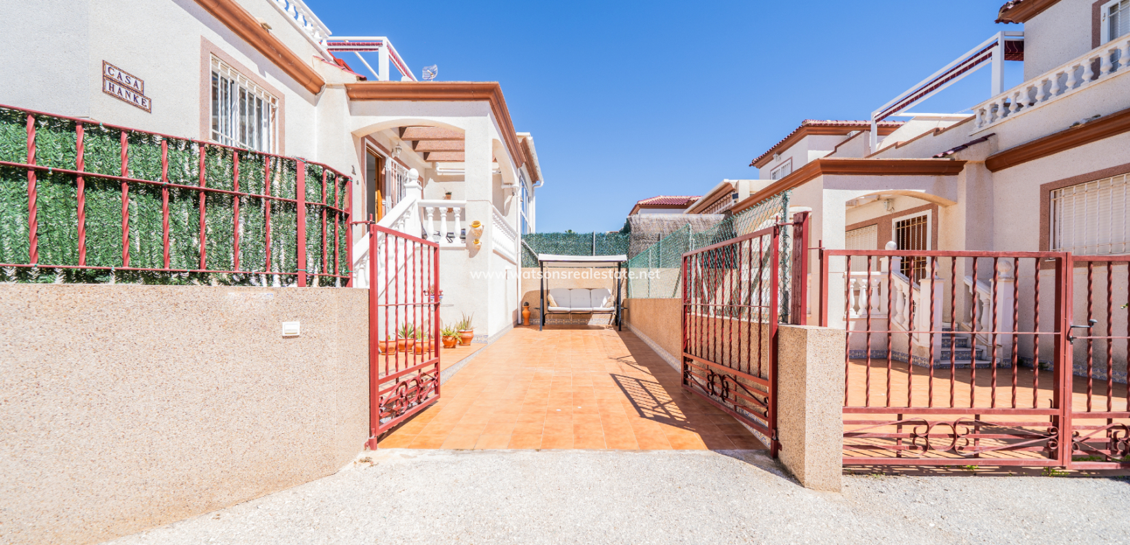 Resale - Quad - Urb. La Marina