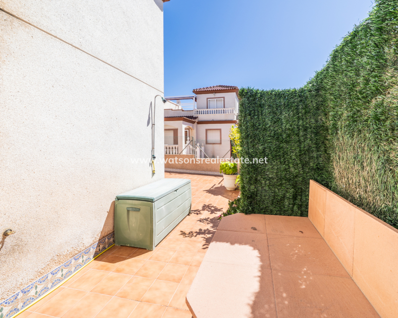 Resale - Quad - Urb. La Marina