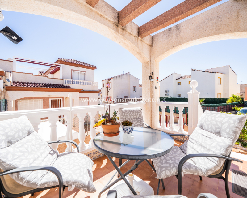 Resale - Quad - Urb. La Marina