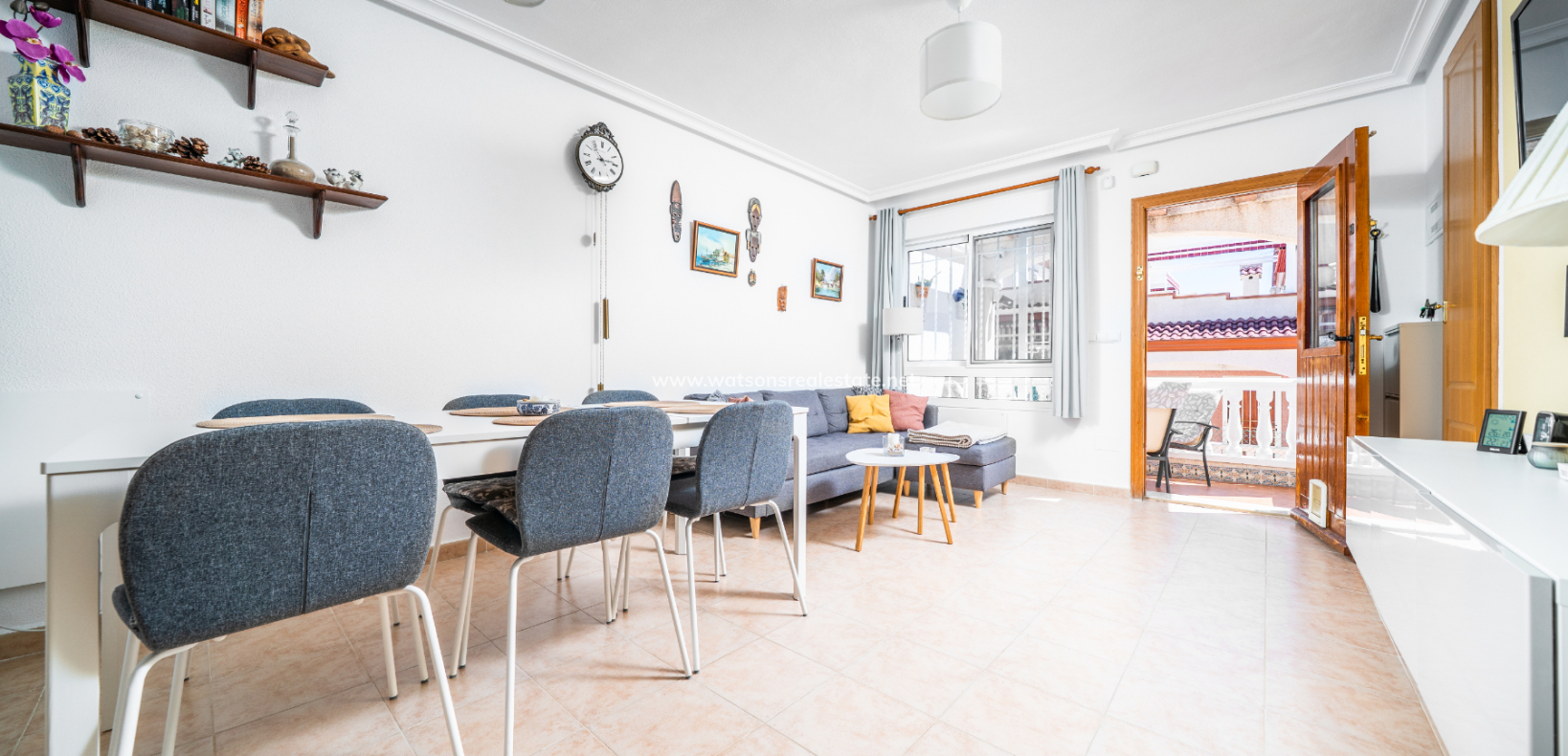 Resale - Quad - Urb. La Marina
