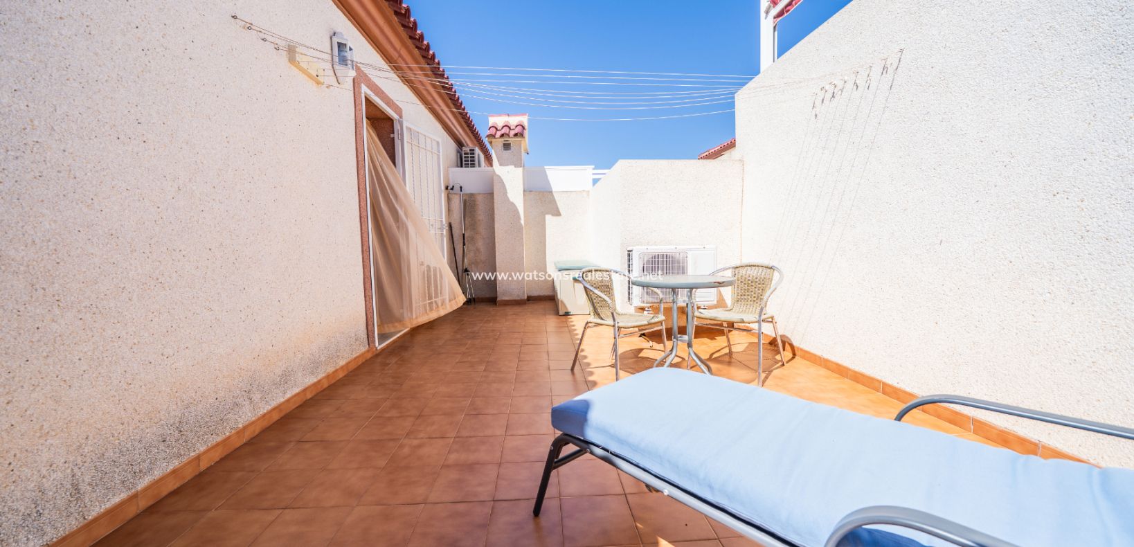 Resale - Quad - Urb. La Marina