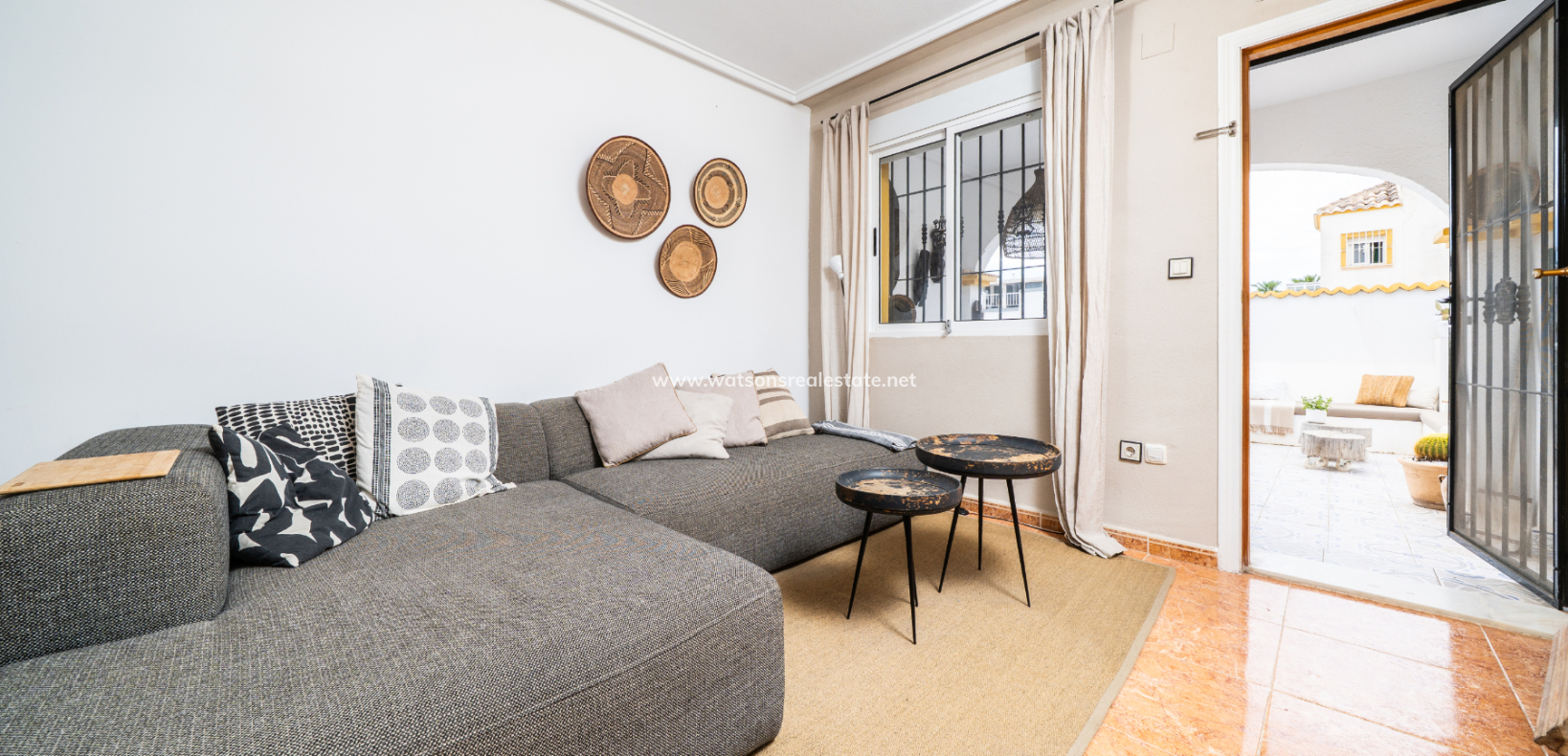 Resale - Quad - Urb. La Marina