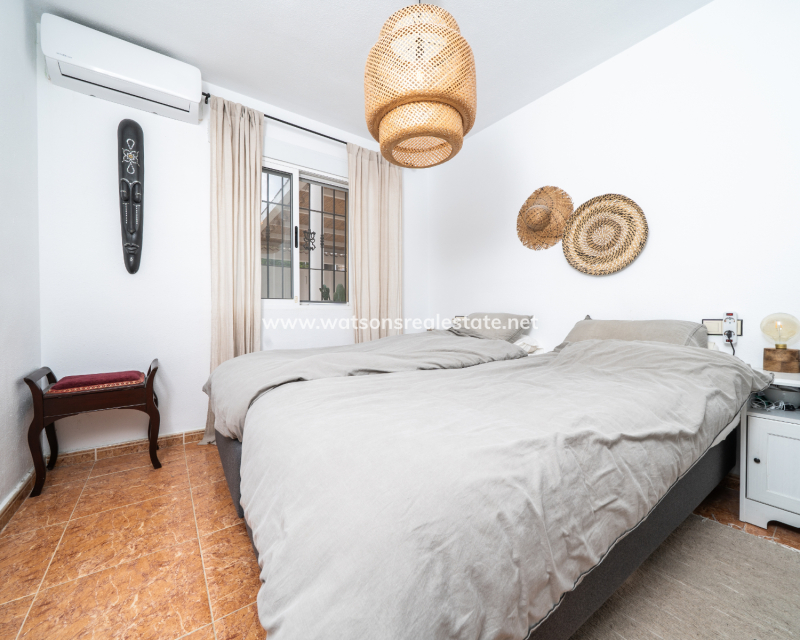 Resale - Quad - Urb. La Marina