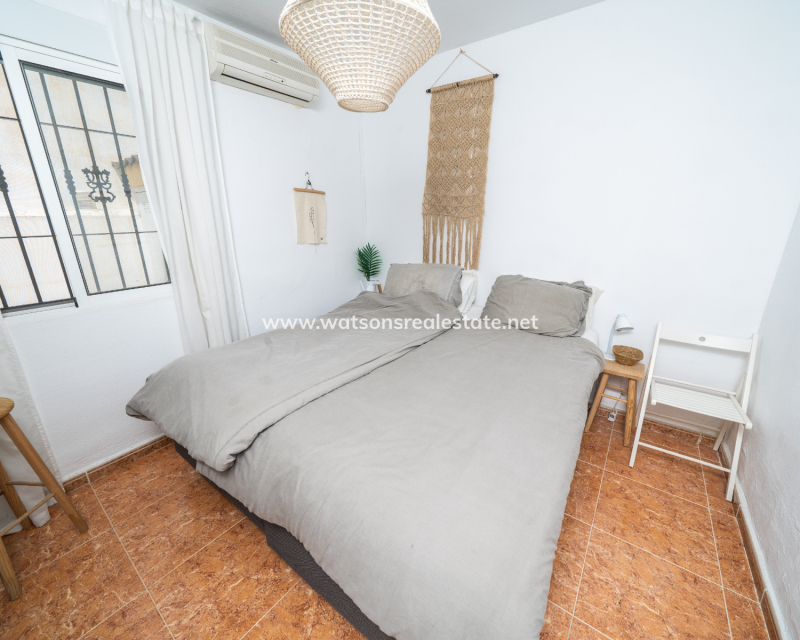 Resale - Quad - Urb. La Marina