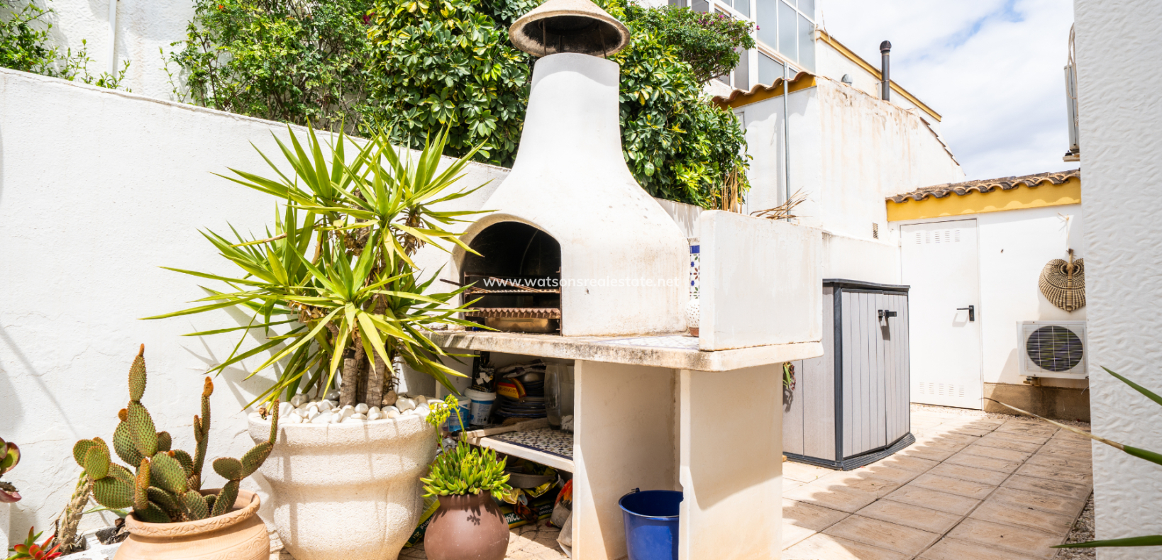 Resale - Quad - Urb. La Marina