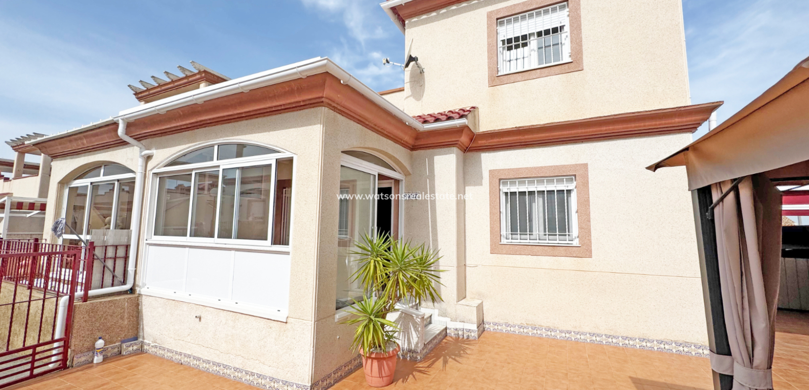 Resale - Quad - Urb. La Marina