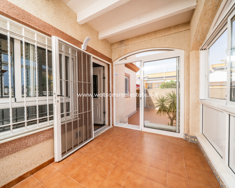 Resale - Quad - Urb. La Marina