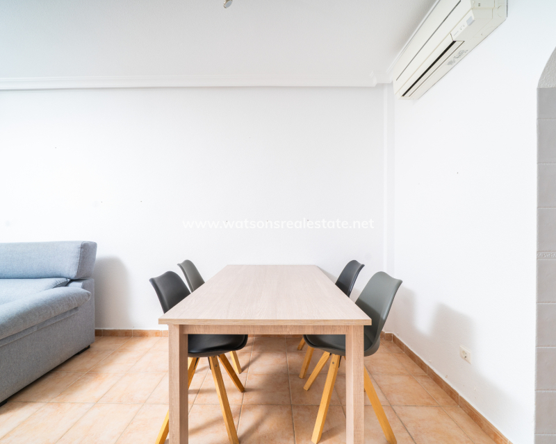 Resale - Quad - Urb. La Marina