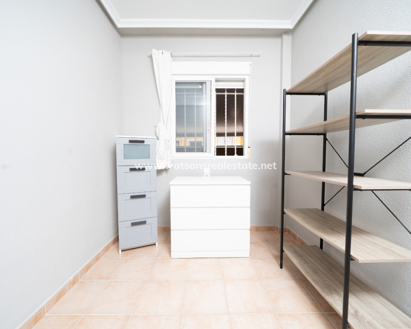 Resale - Quad - Urb. La Marina