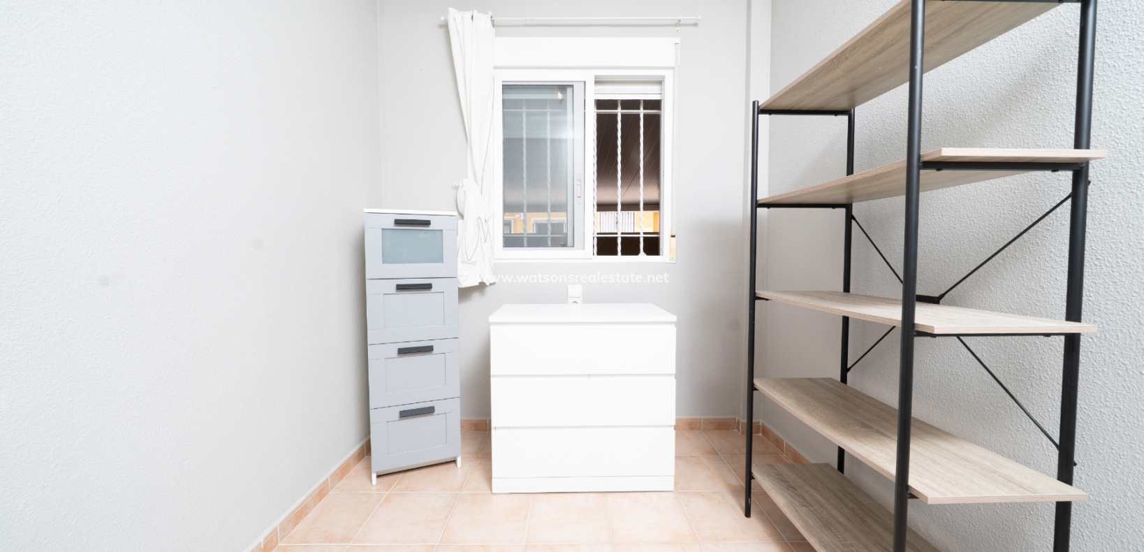 Resale - Quad - Urb. La Marina