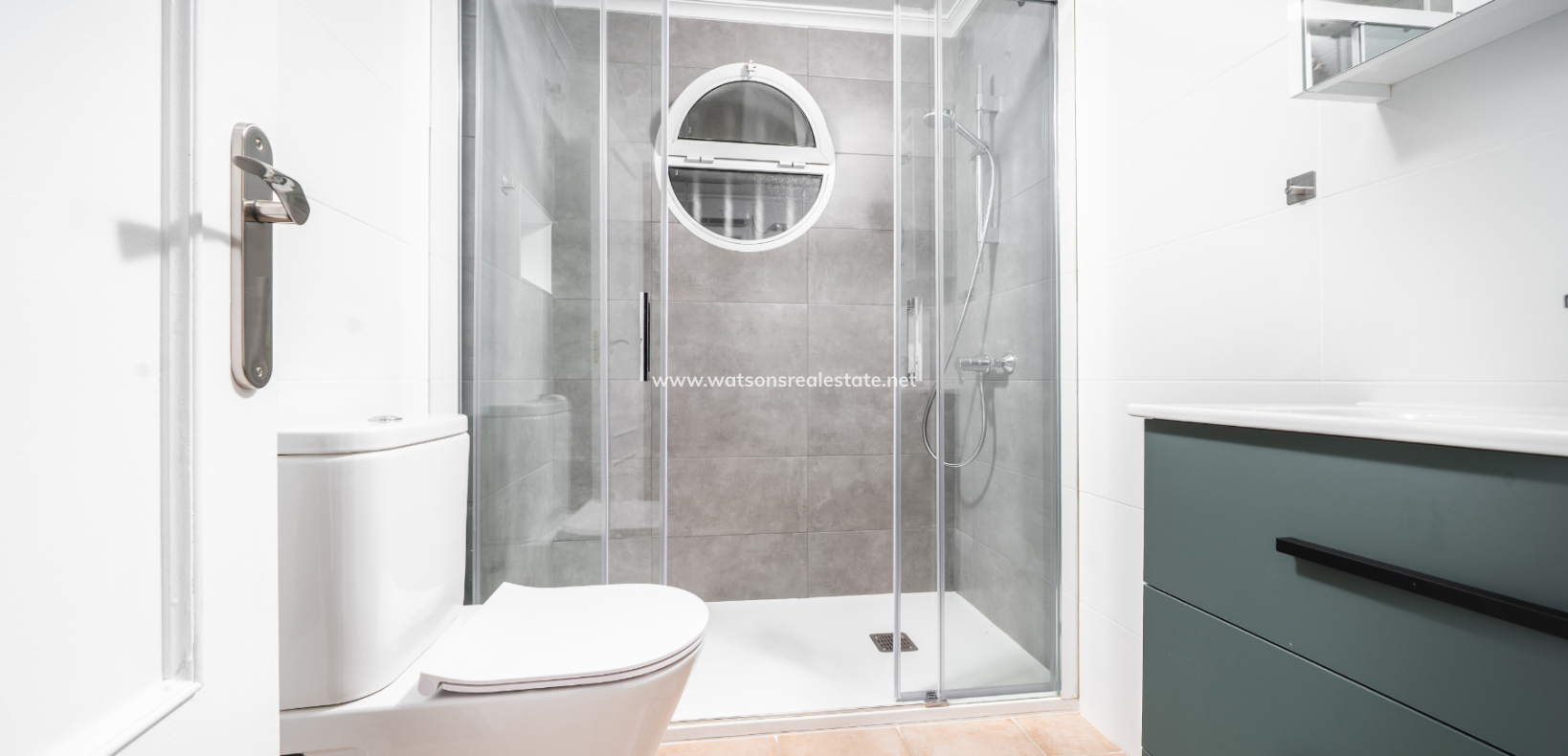 Resale - Quad - Urb. La Marina