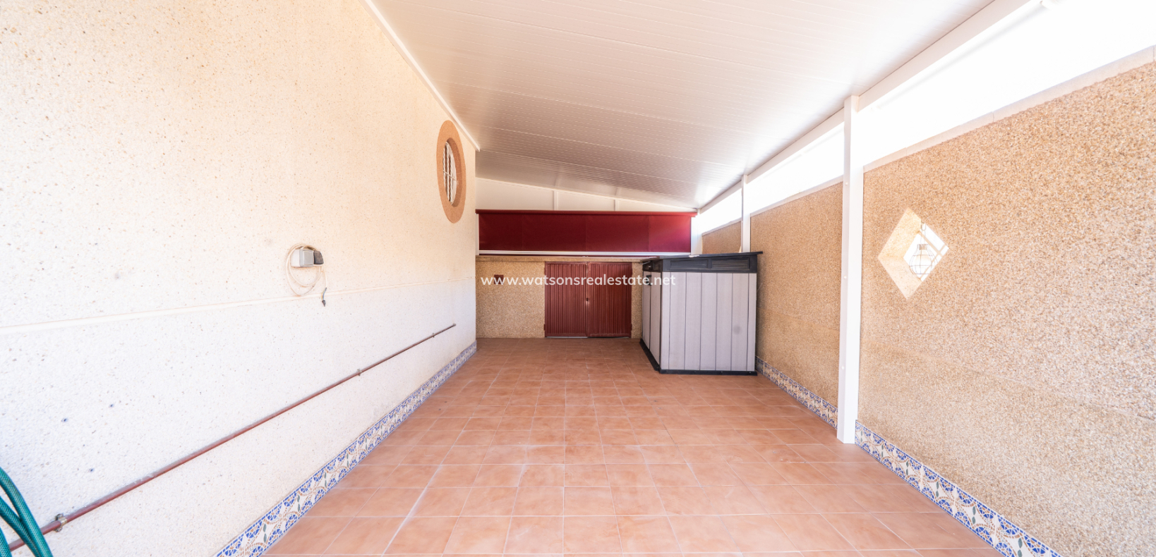 Resale - Quad - Urb. La Marina