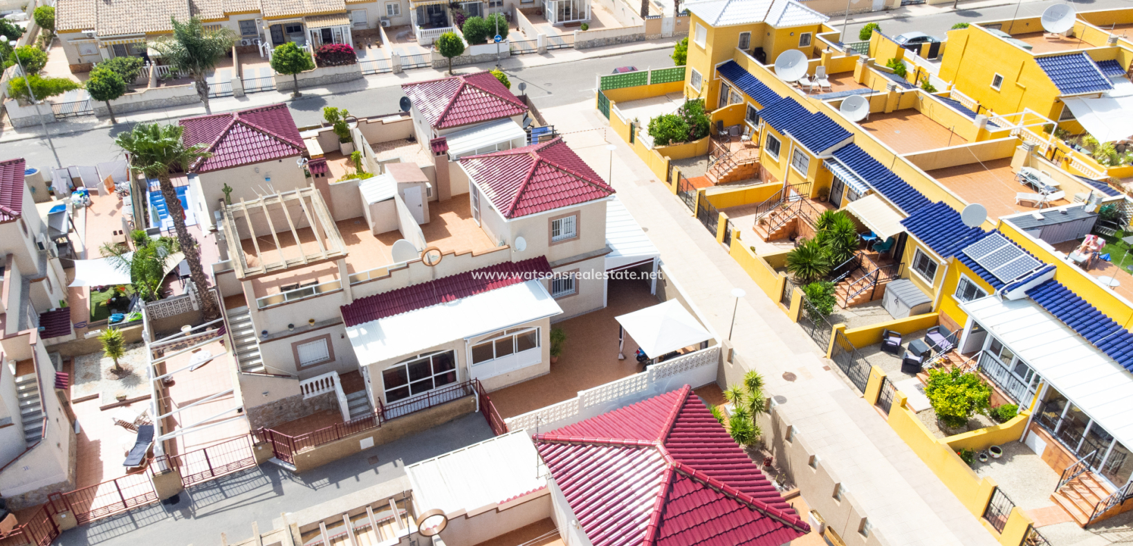 Resale - Quad - Urb. La Marina
