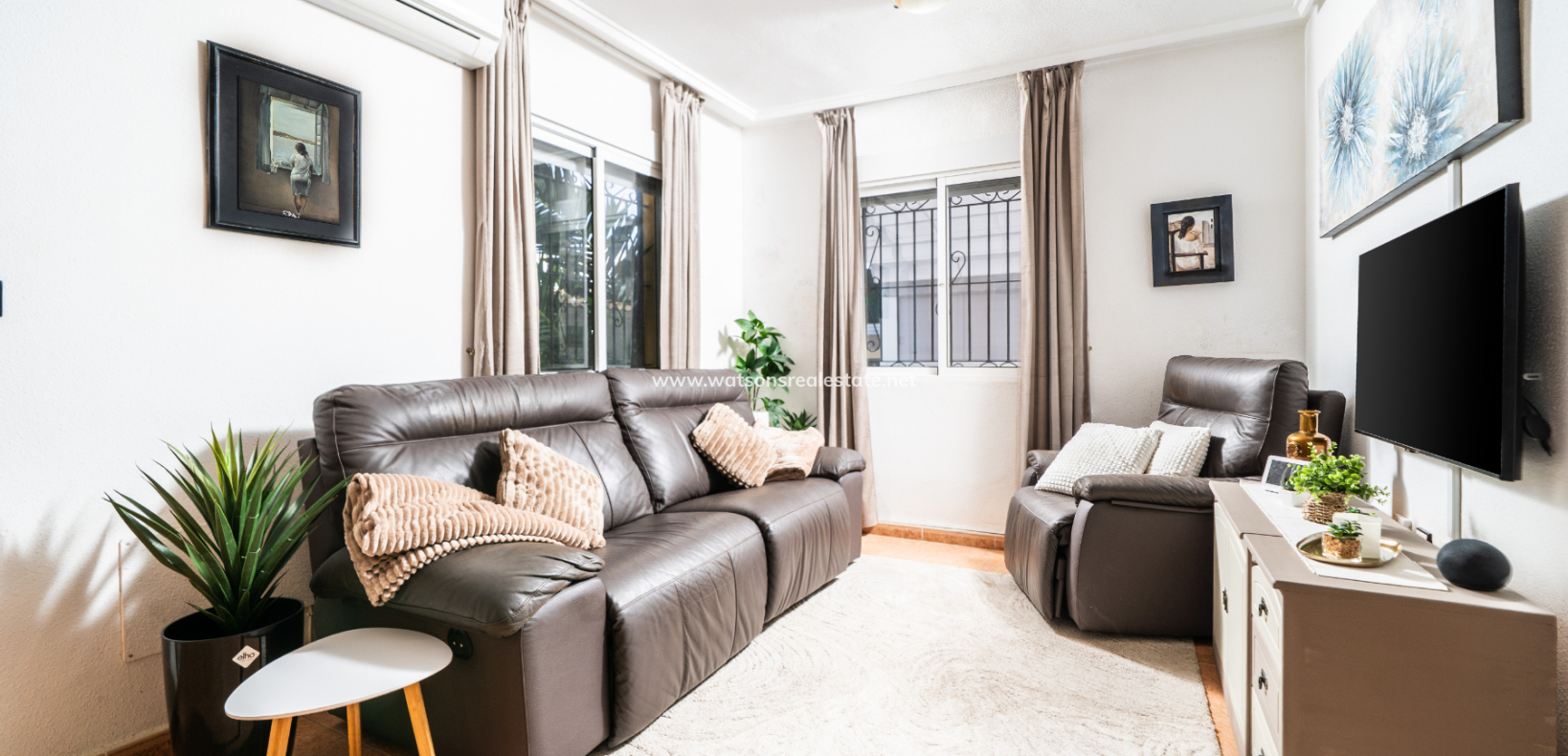 Resale - Quad - Urb. La Marina