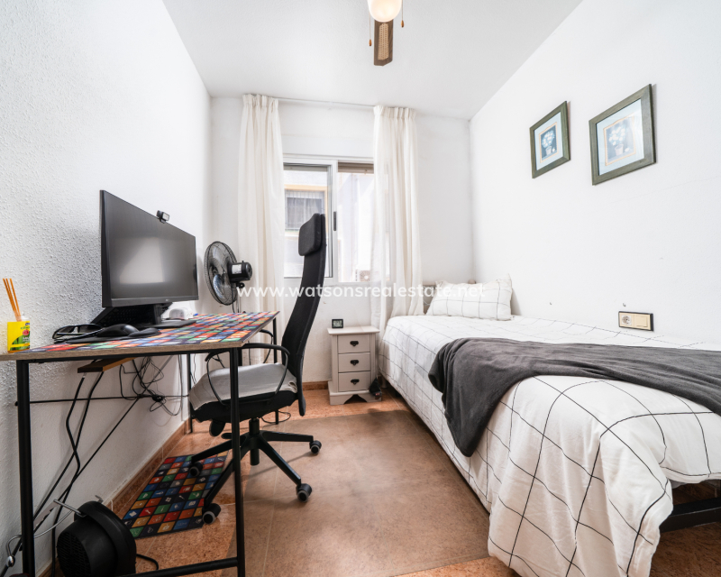 Resale - Quad - Urb. La Marina