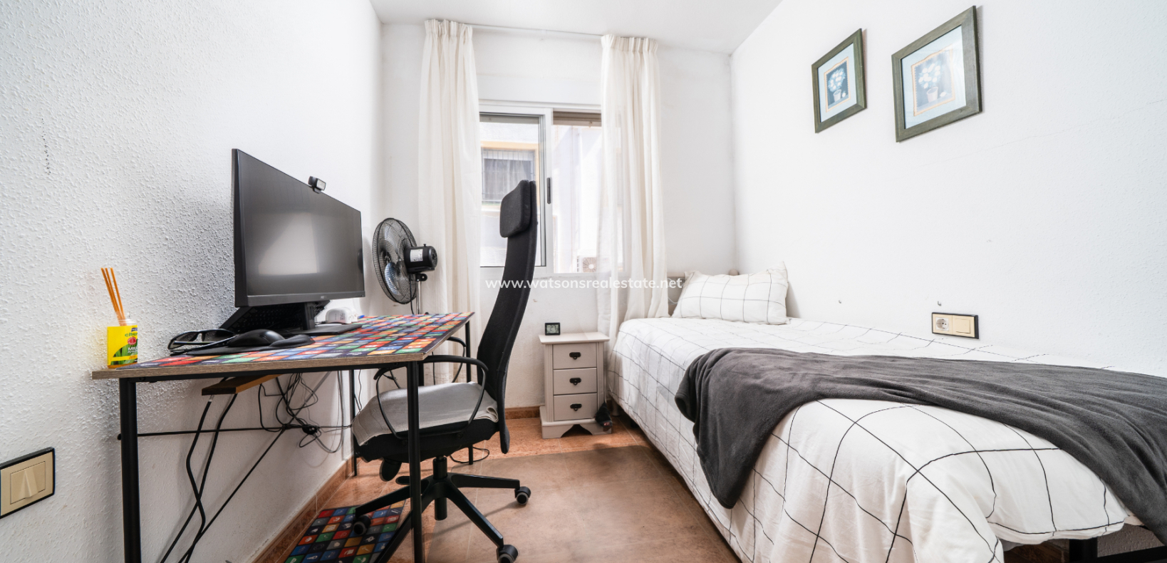 Resale - Quad - Urb. La Marina