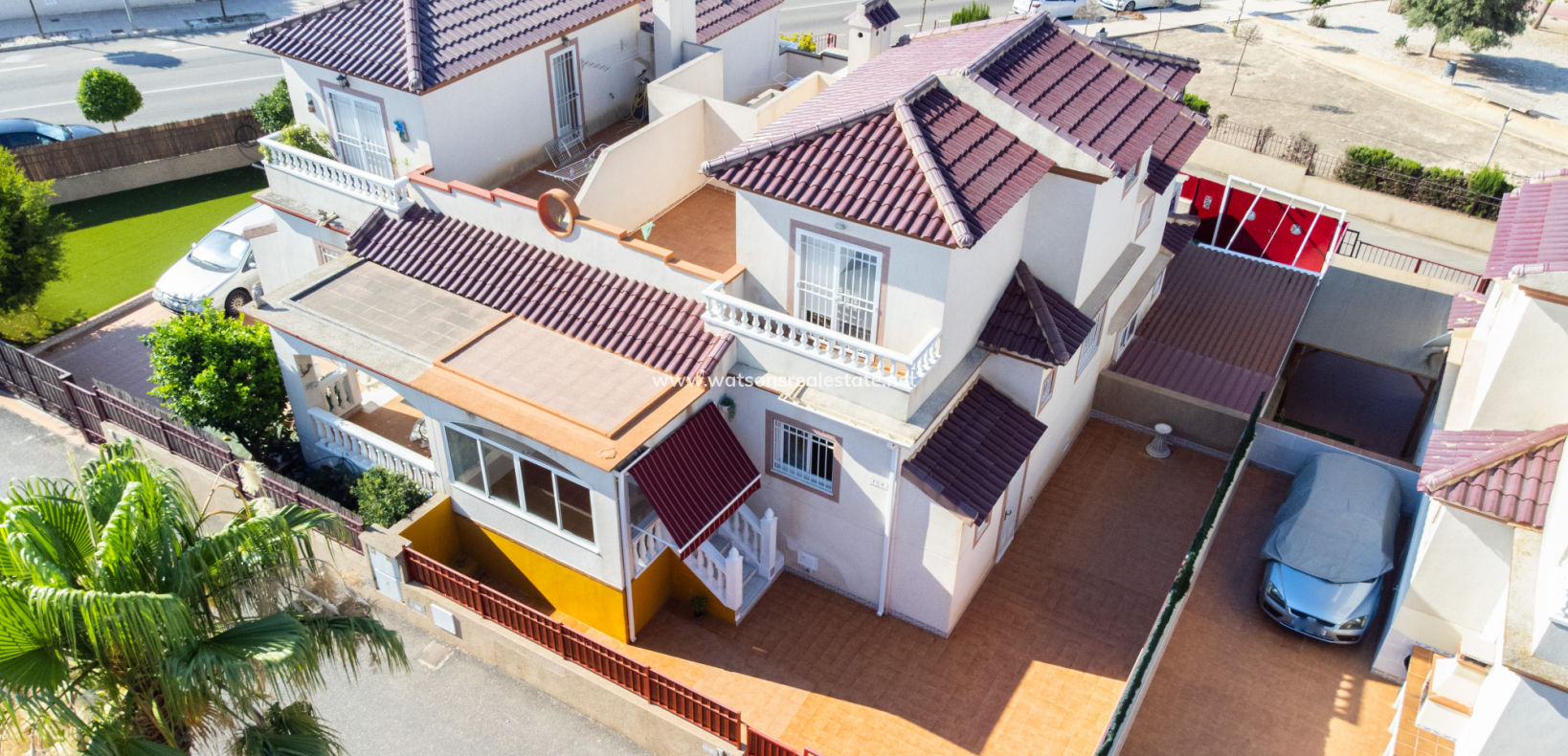 Resale - Quad - Urb. La Marina