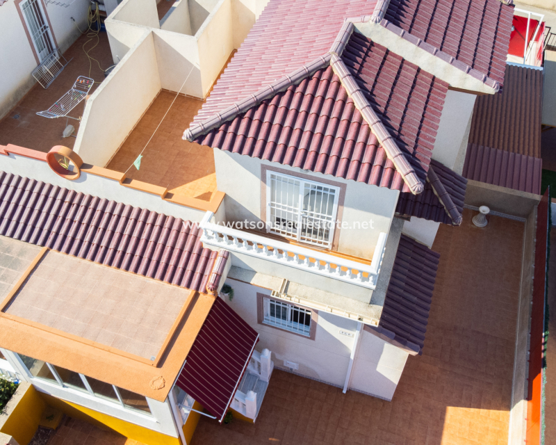 Resale - Quad - Urb. La Marina