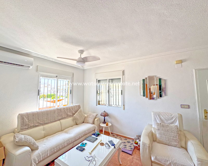 Resale - Quad - Urb. La Marina