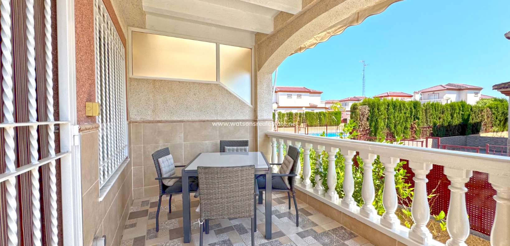 Resale - Quad - Urb. La Marina