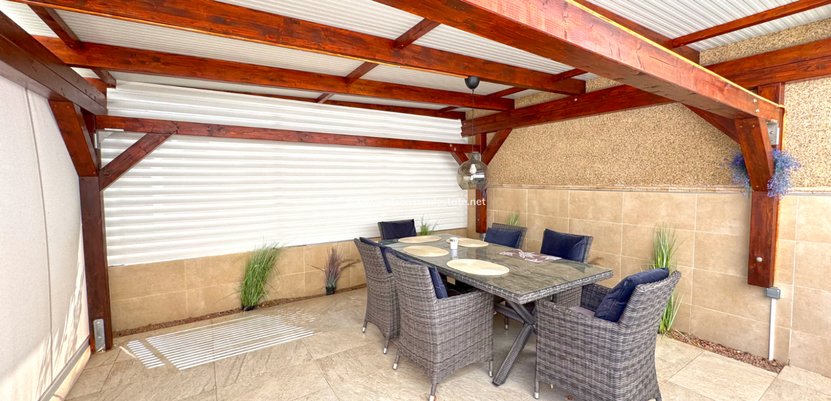 Resale - Quad - Urb. La Marina