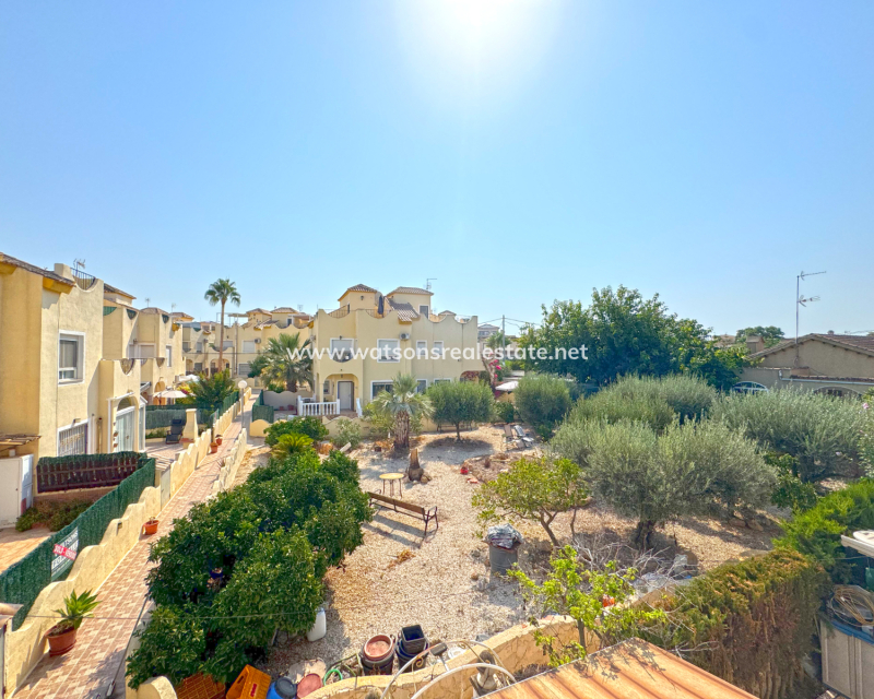 Resale - Quad - Urb. La Marina