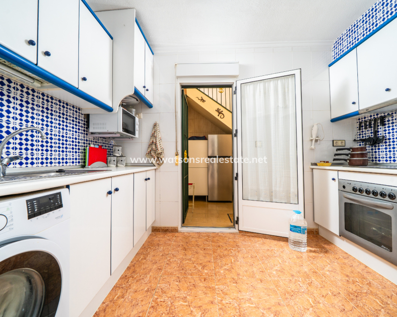 Resale - Quad - Urb. La Marina