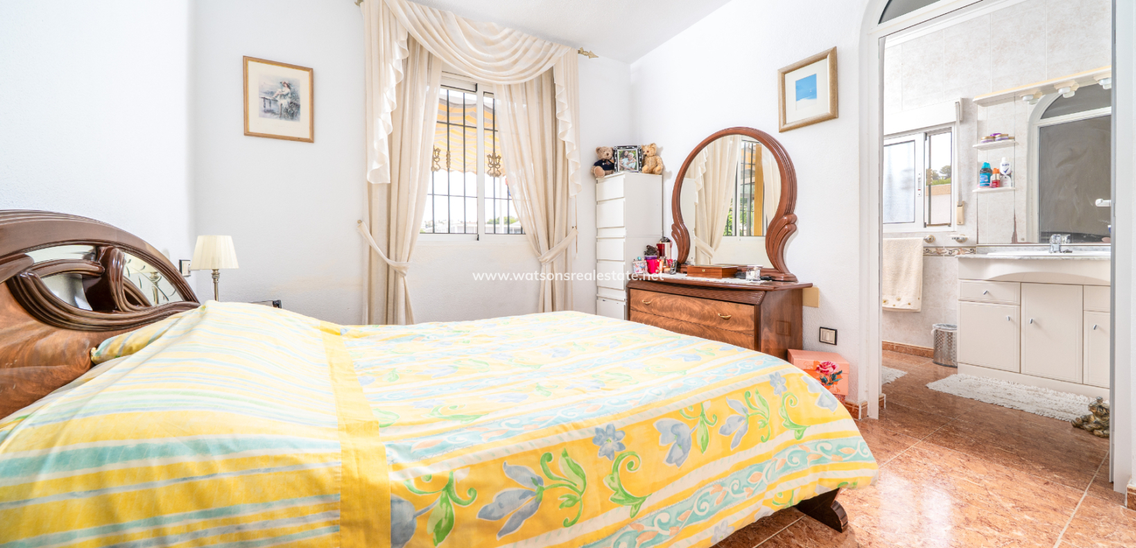 Resale - Quad - Urb. La Marina