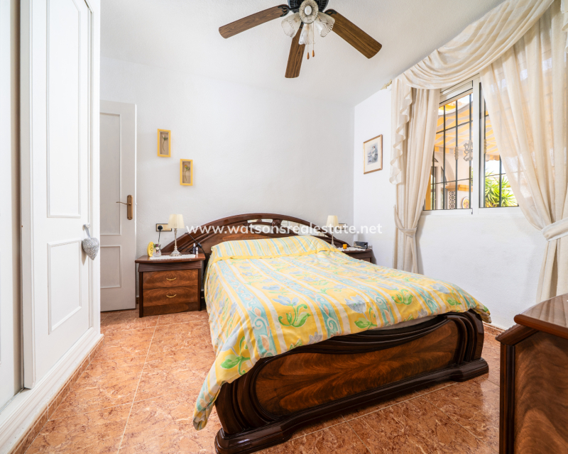 Resale - Quad - Urb. La Marina