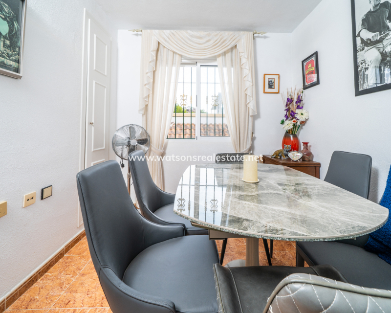 Resale - Quad - Urb. La Marina