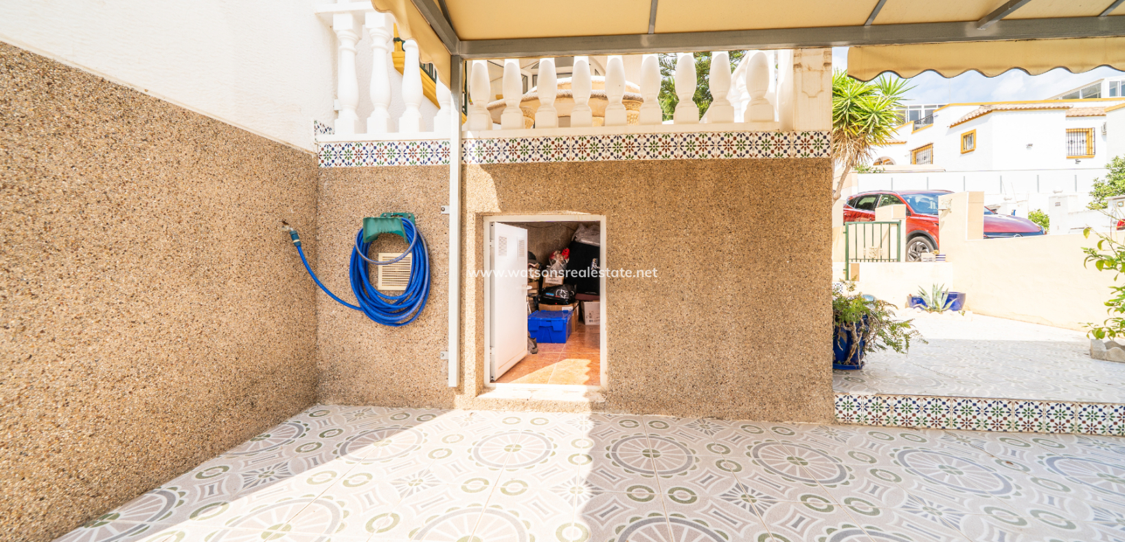 Resale - Quad - Urb. La Marina