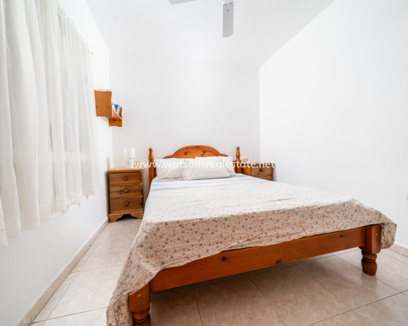 Resale - Quad - Urb. La Marina