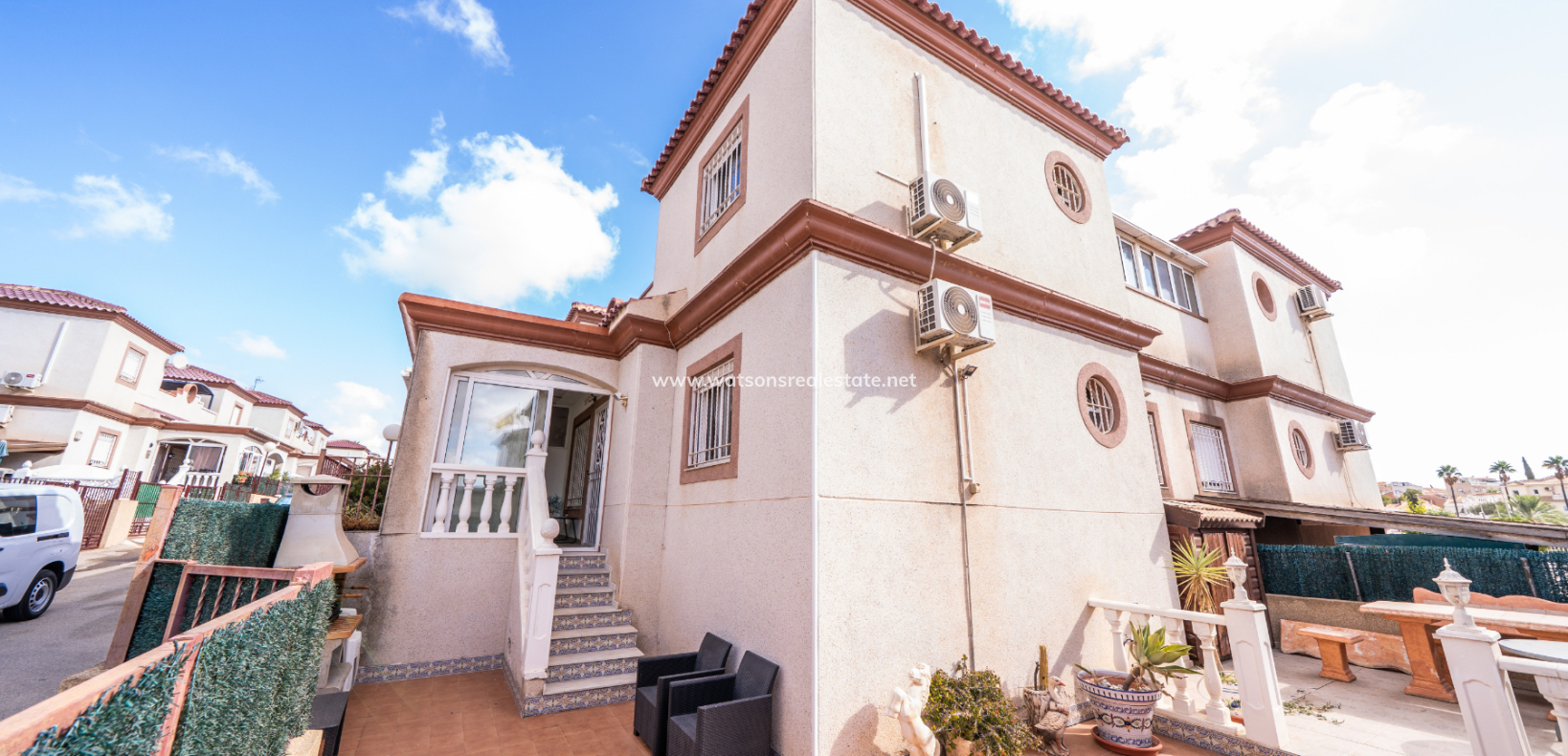 Resale - Quad - Urb. La Marina