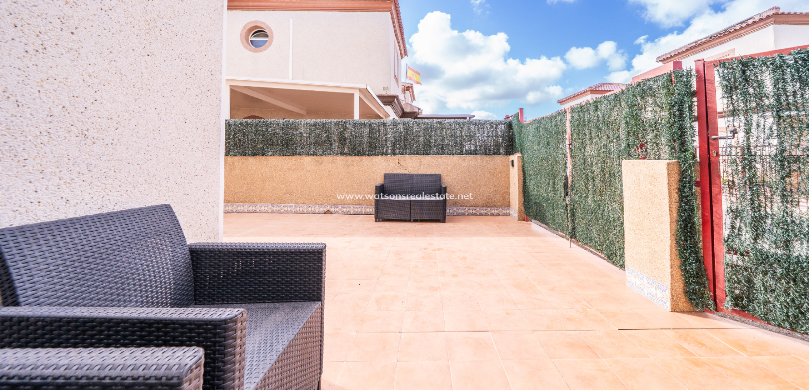 Resale - Quad - Urb. La Marina