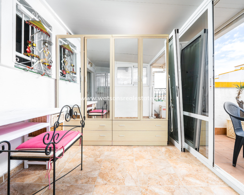 Resale - Quad - Urb. La Marina