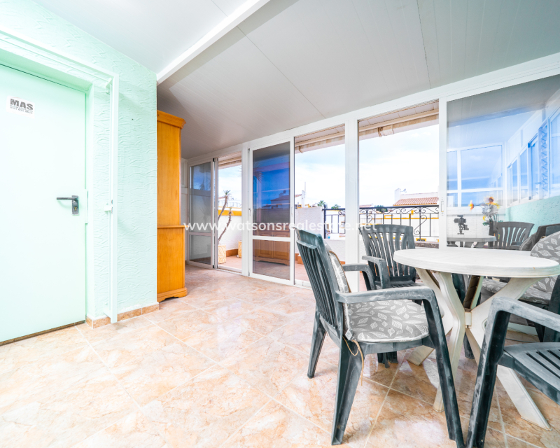Resale - Quad - Urb. La Marina