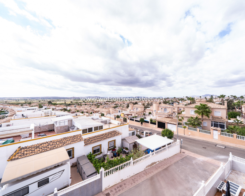 Resale - Quad - Urb. La Marina