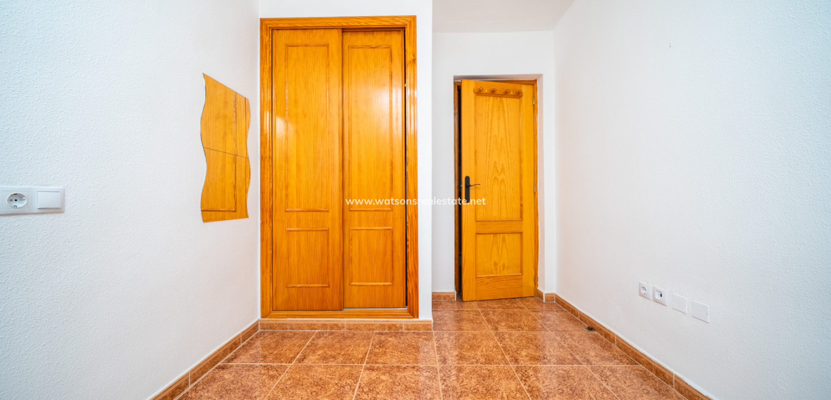 Resale - Quad - Urb. La Marina