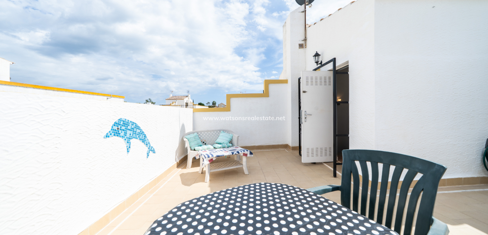 Resale - Quad - Urb. La Marina
